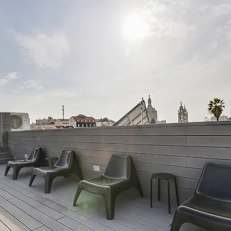 Central Penthouse With Rooftop & 360º View Apartment *